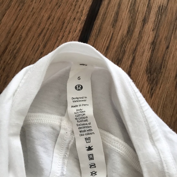 Lululemon asymmetrical tshirt - Picture 3 of 4